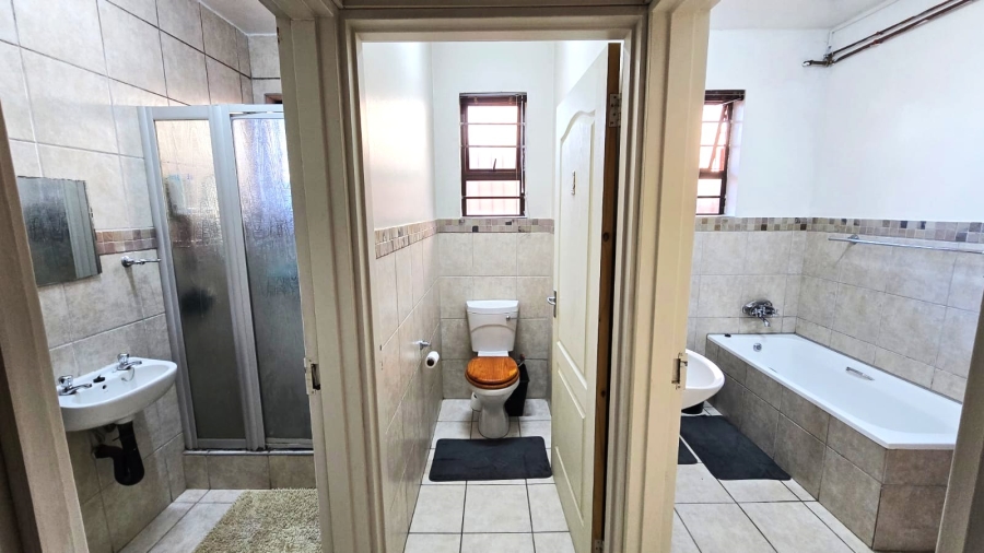 4 Bedroom Property for Sale in Bloemfontein Free State
